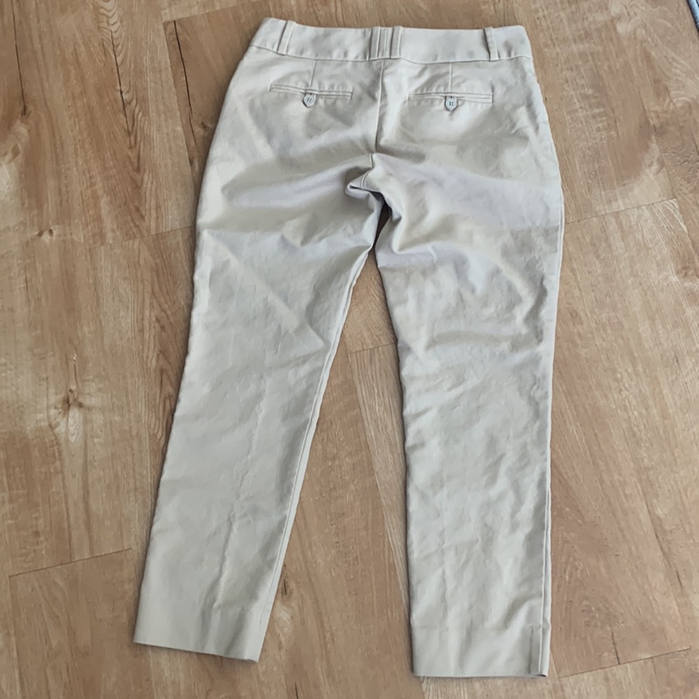 The Limited khaki ankle length pants, size 4 - Picture 2 of 2
